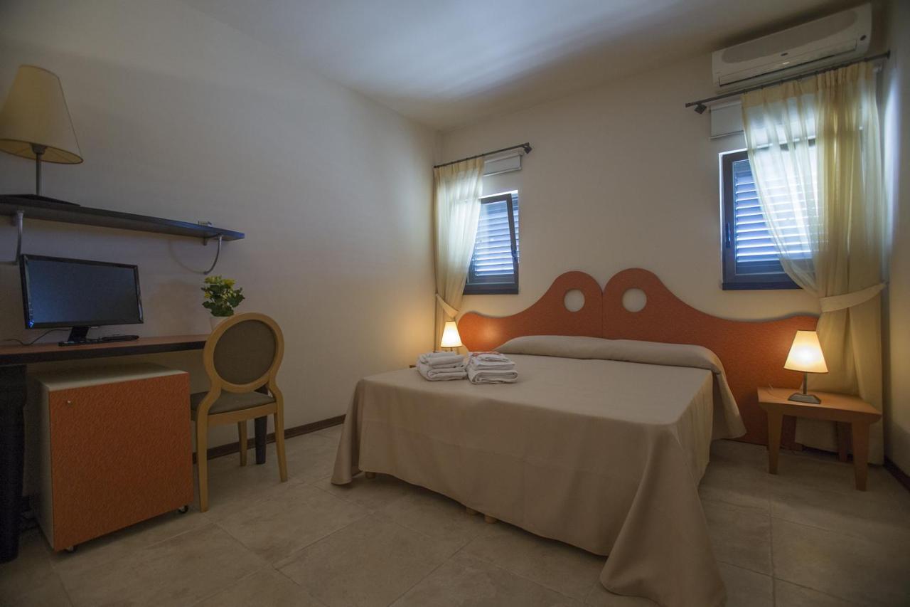 Villa De Pietro Cursi Extérieur photo